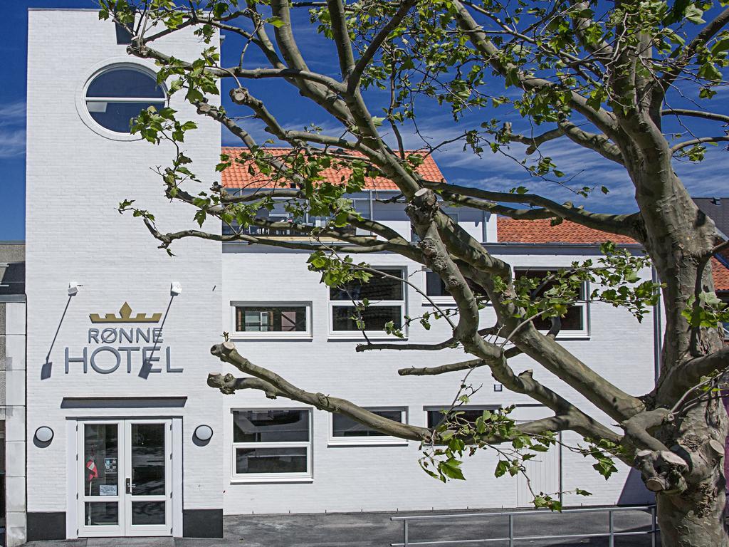 Ronne Hotel Exterior foto